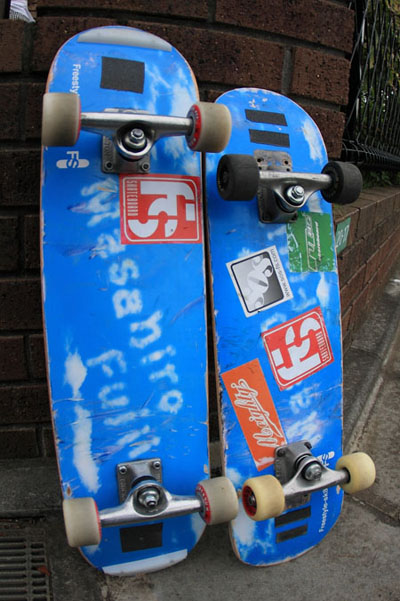 ���H�����~�j�f�b�L�ƒʏ�T�C�Y�̃f�b�L